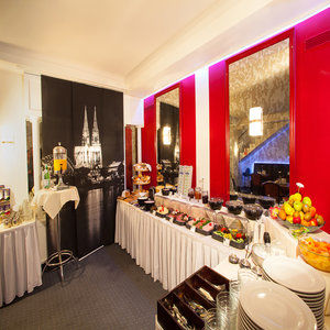 Hotel Ina Hotel Royal 3*