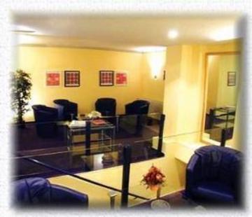Ina Hotel Royal