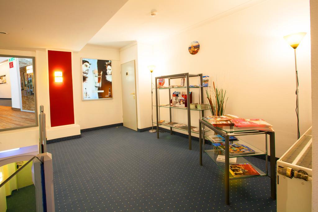 Ina Hotel Royal Hotel Cologne